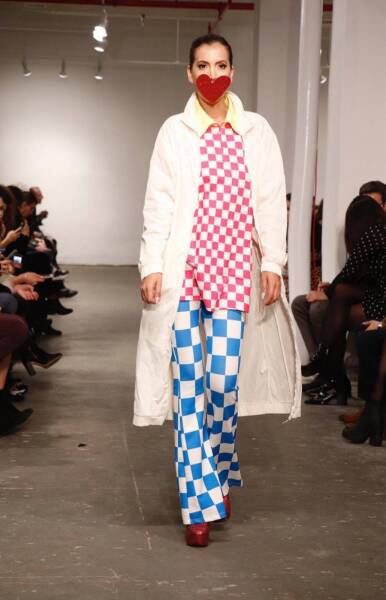 Nataly Chilet en Agatha Ruiz de la Prada 2